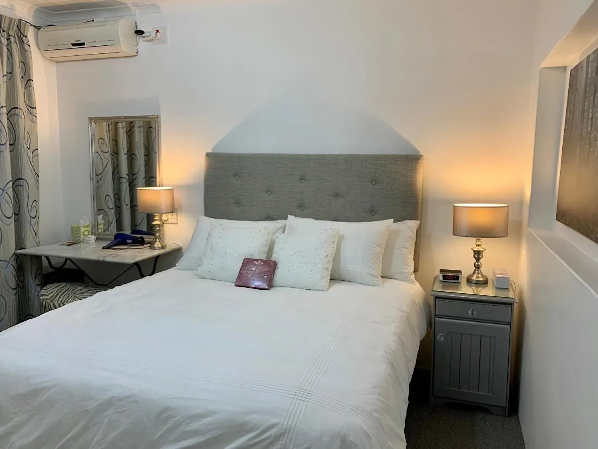 Holiday home Luxurious Pinelands Villa Cape Town South Africa