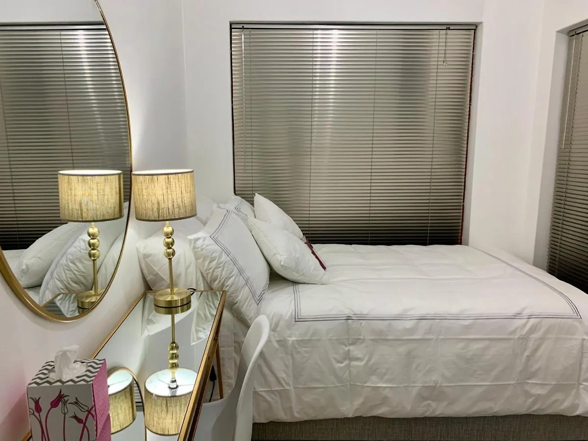 Luxurious Pinelands Villa Cape Town Holiday home