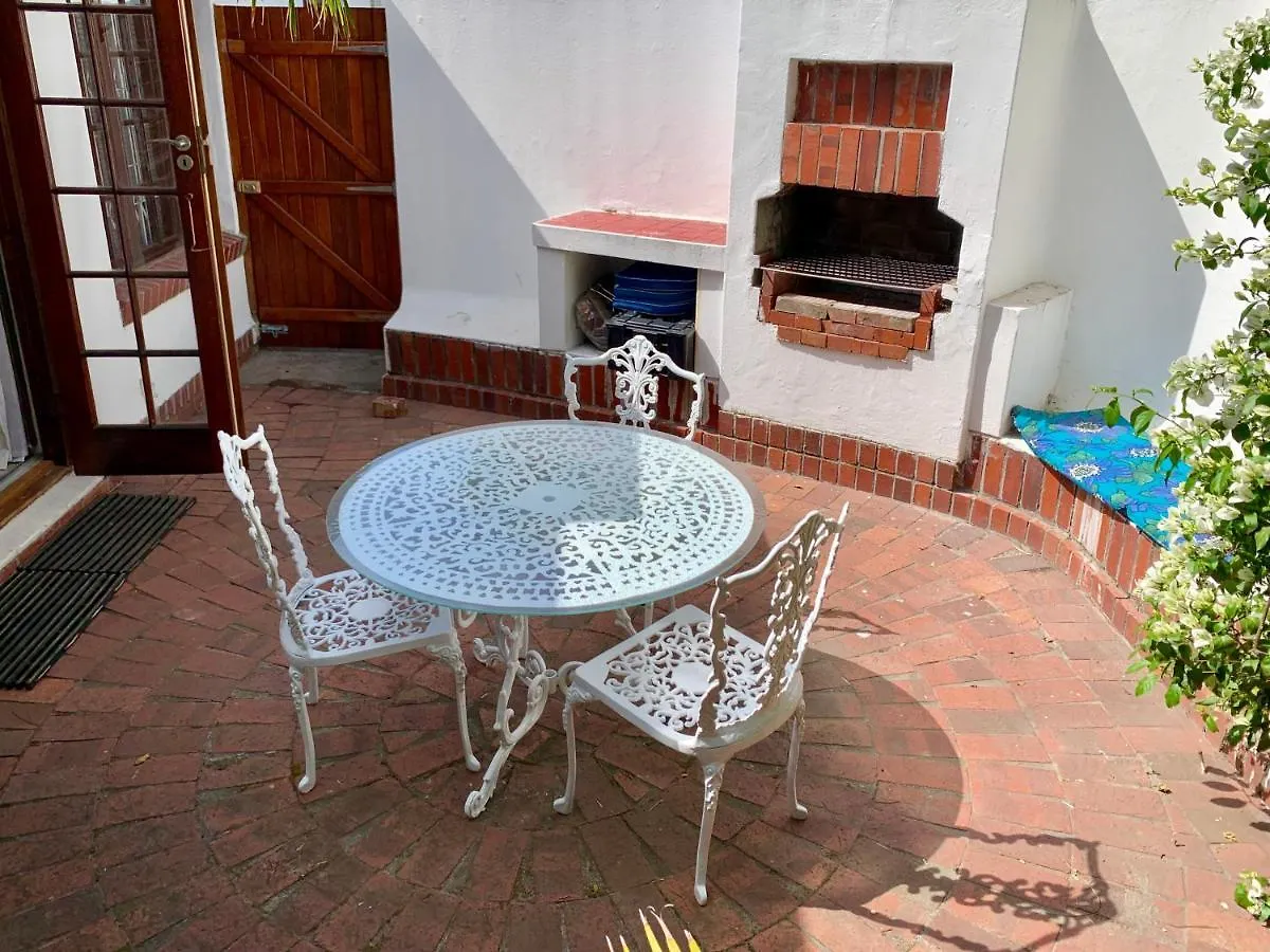 Luxurious Pinelands Villa Cape Town Holiday home
